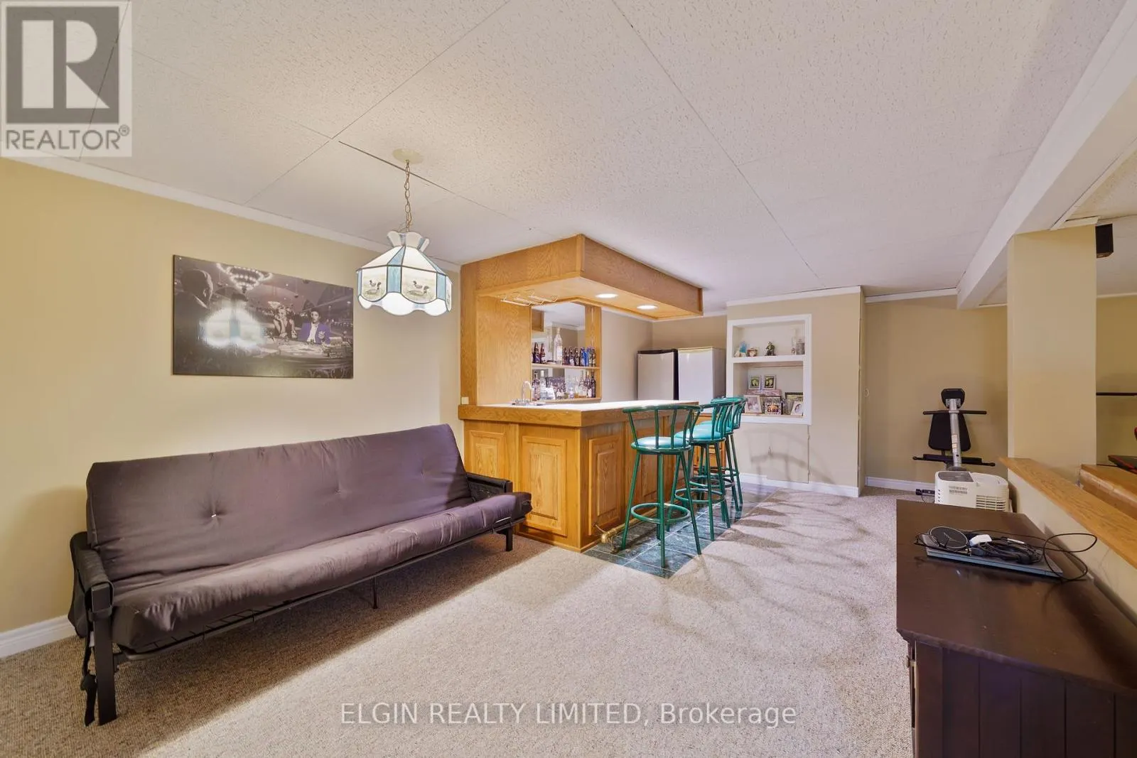 10 GUSTIN PLACE