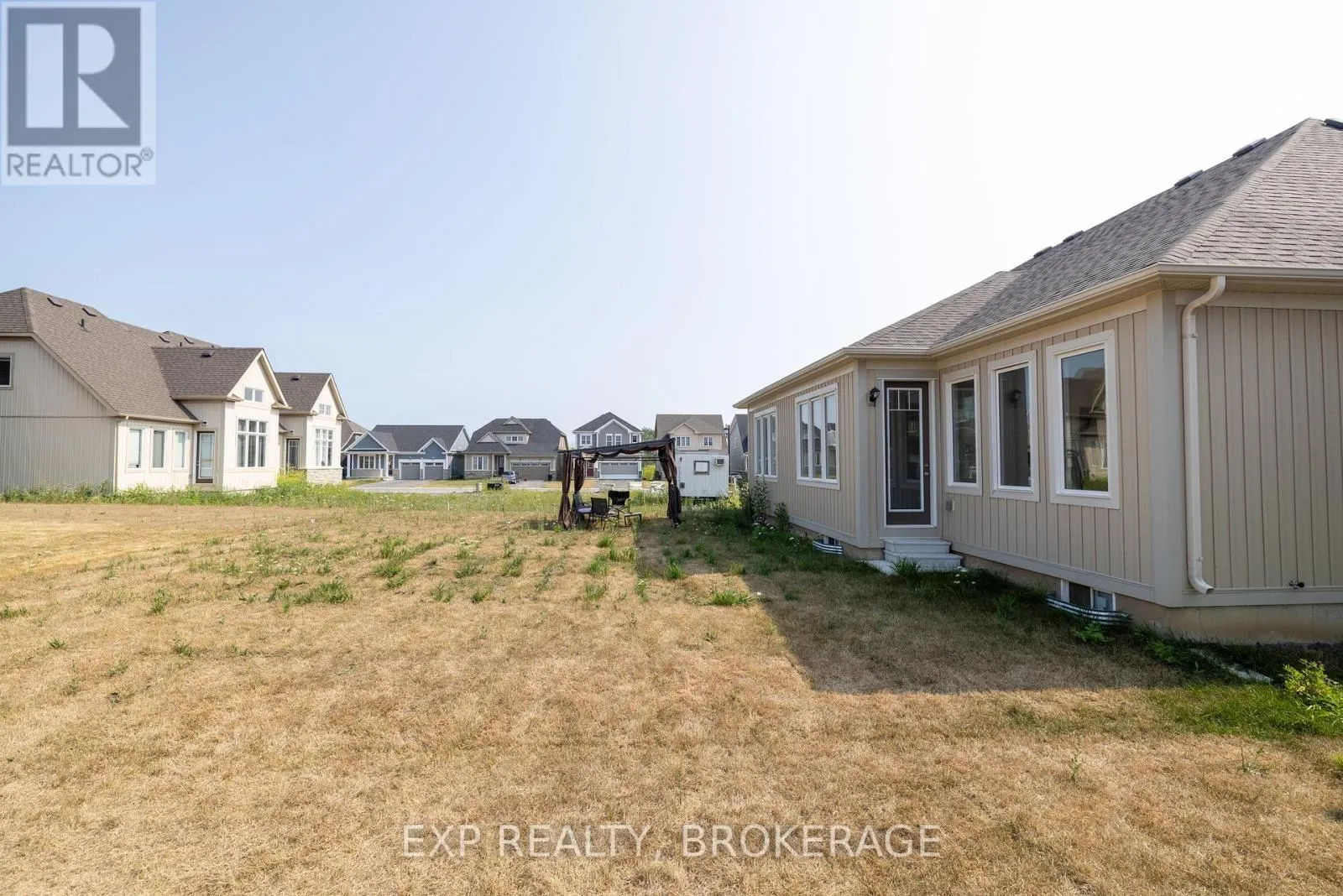 9 GOLF LINKS DRIVE