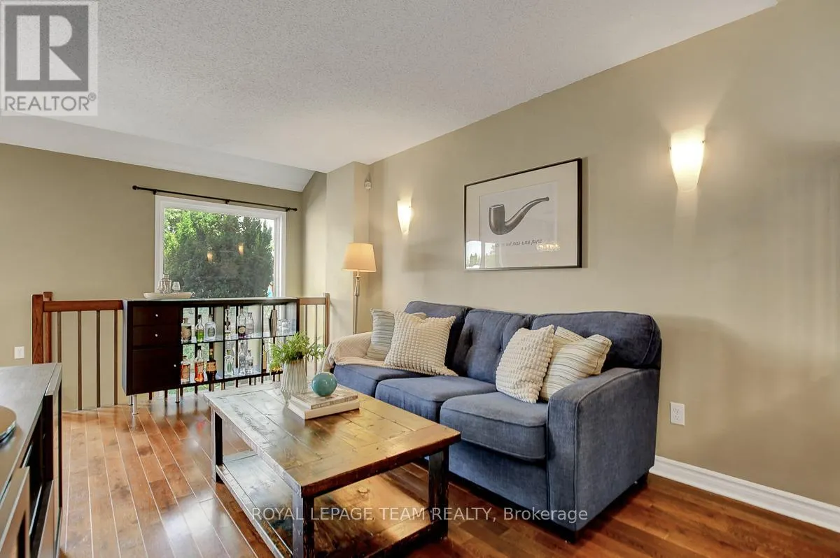1471 BRIARFIELD CRESCENT