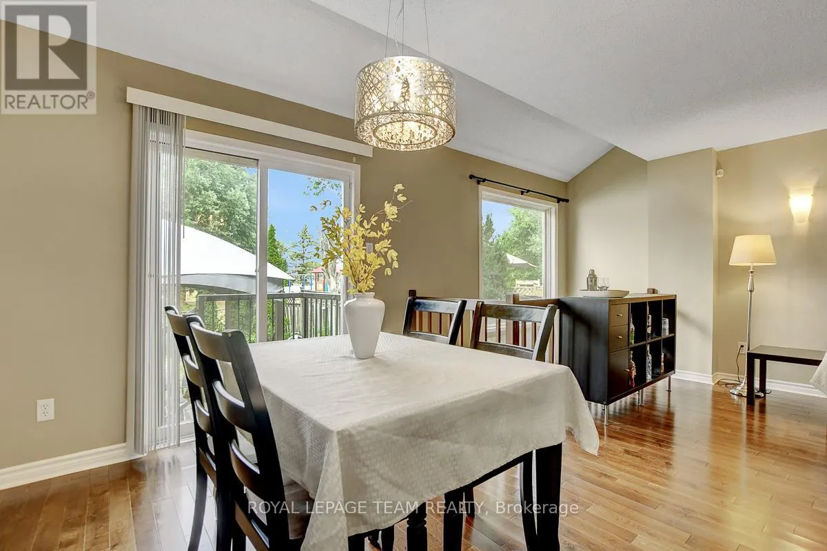 1471 BRIARFIELD CRESCENT