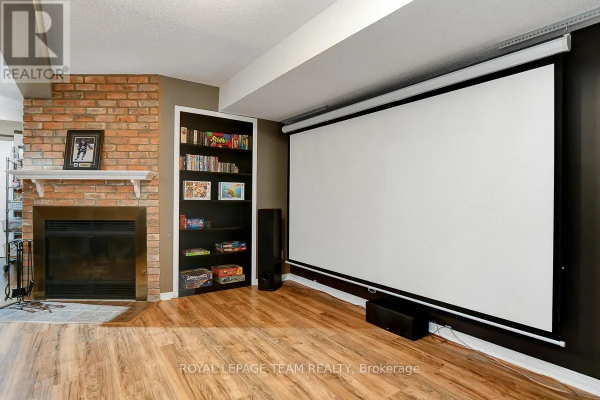 1471 BRIARFIELD CRESCENT