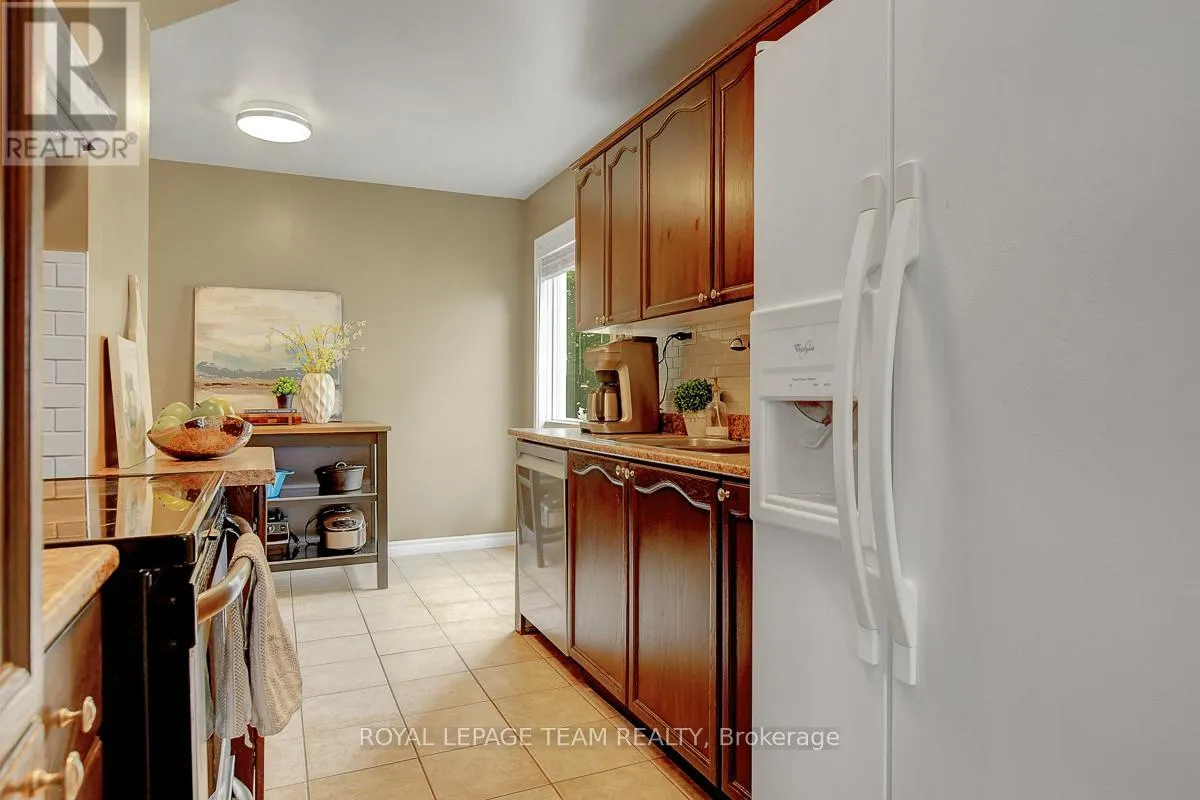 1471 BRIARFIELD CRESCENT
