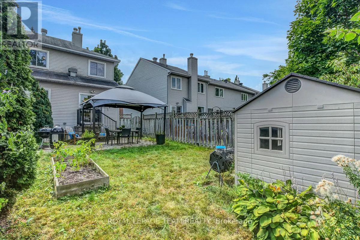 1471 BRIARFIELD CRESCENT
