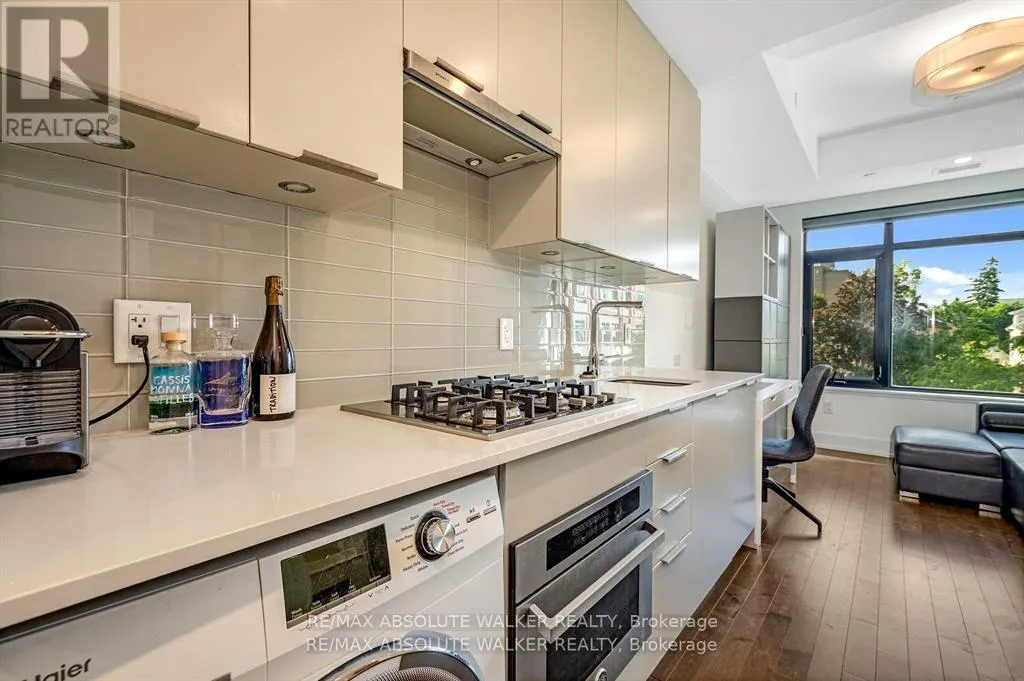 202 - 11 DES OBLATS AVENUE