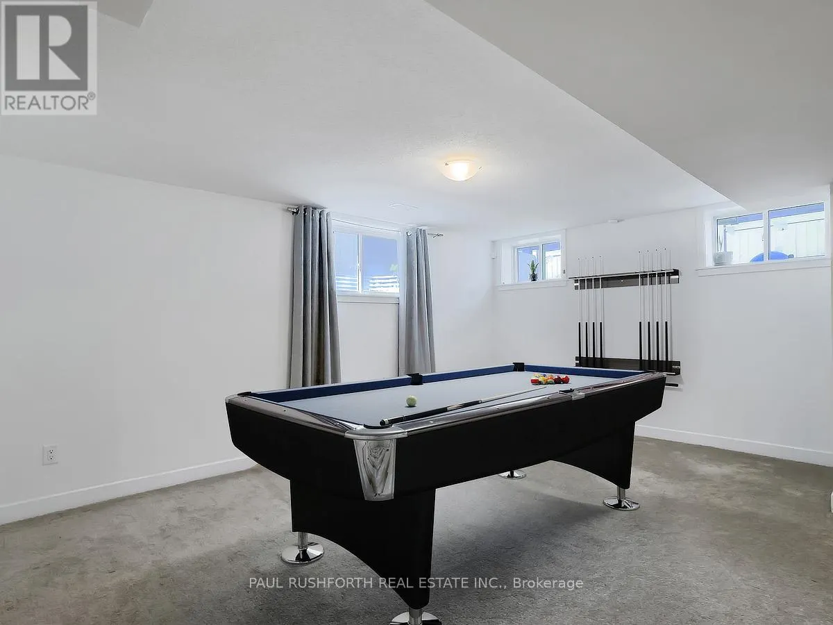 21 MENDOZA WAY