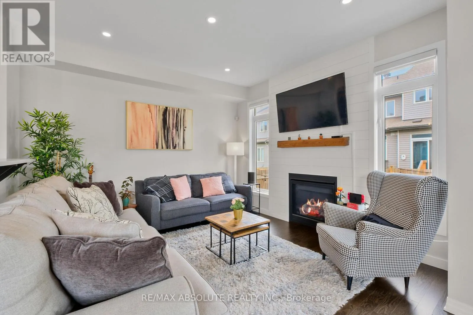 243 OVERBERG WAY