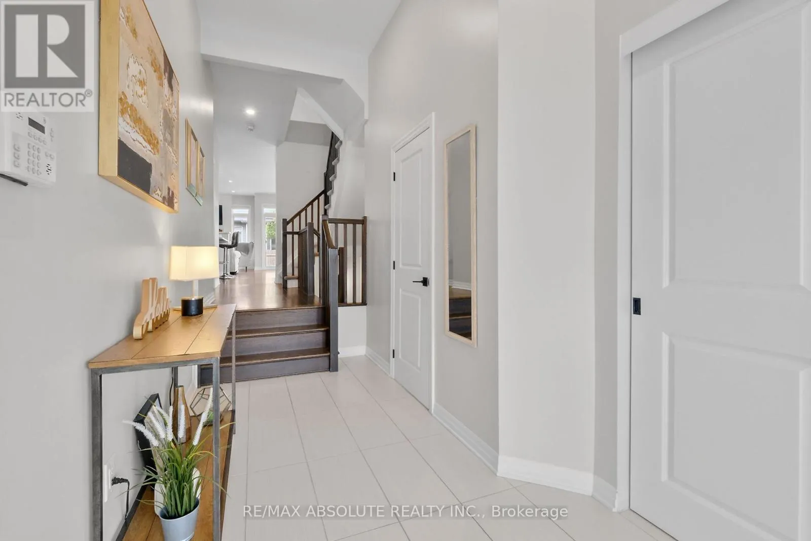 243 OVERBERG WAY