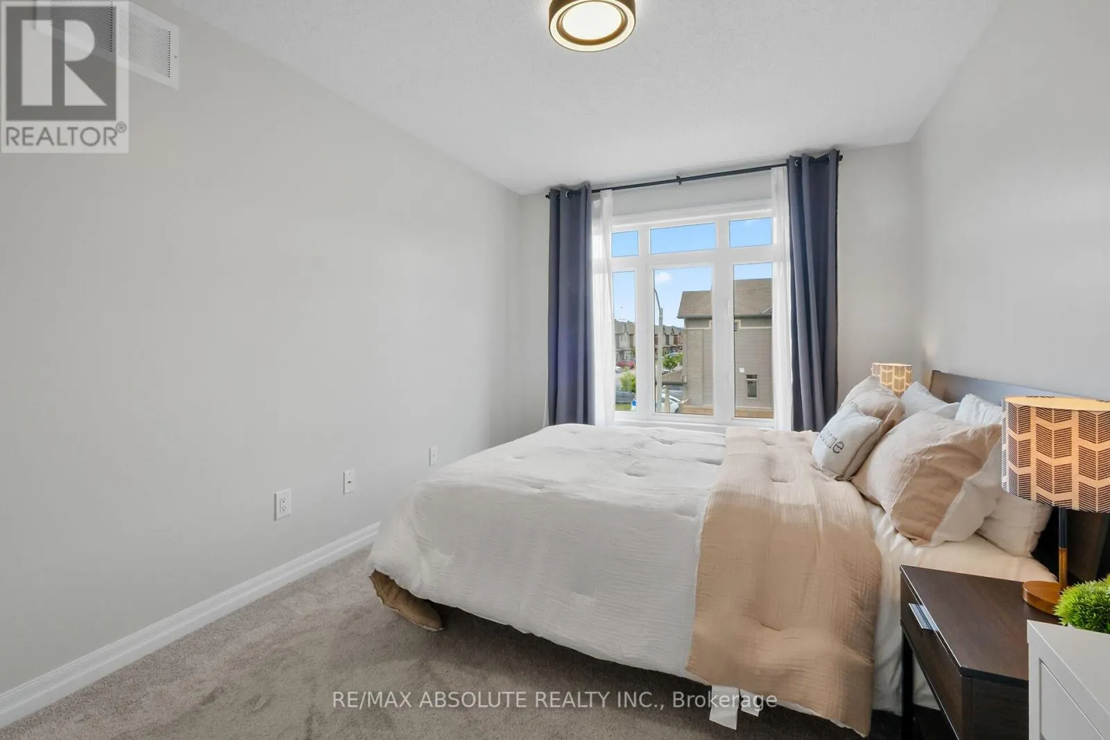 243 OVERBERG WAY