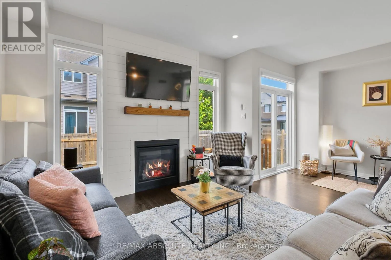 243 OVERBERG WAY