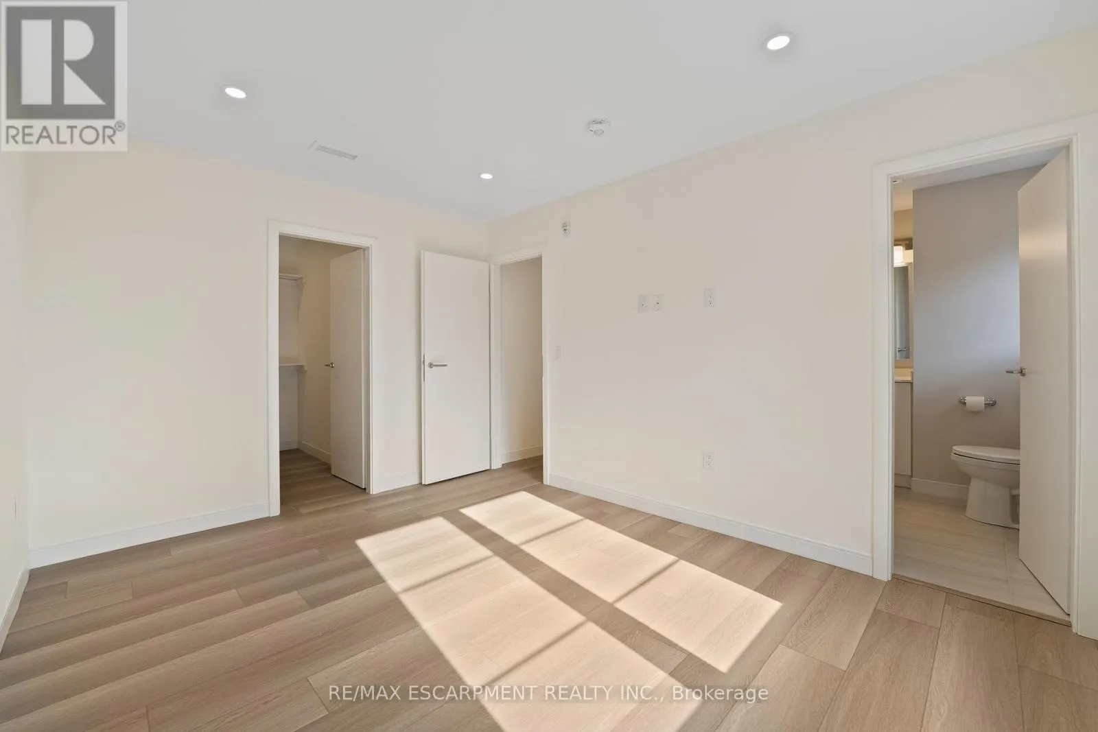 309 - 123 LINCOLN STREET