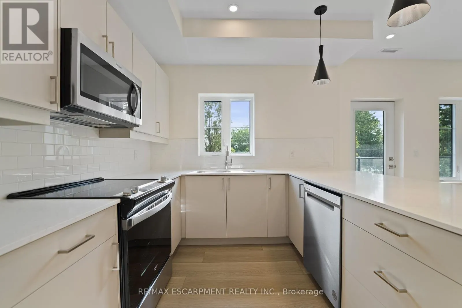 309 - 123 LINCOLN STREET
