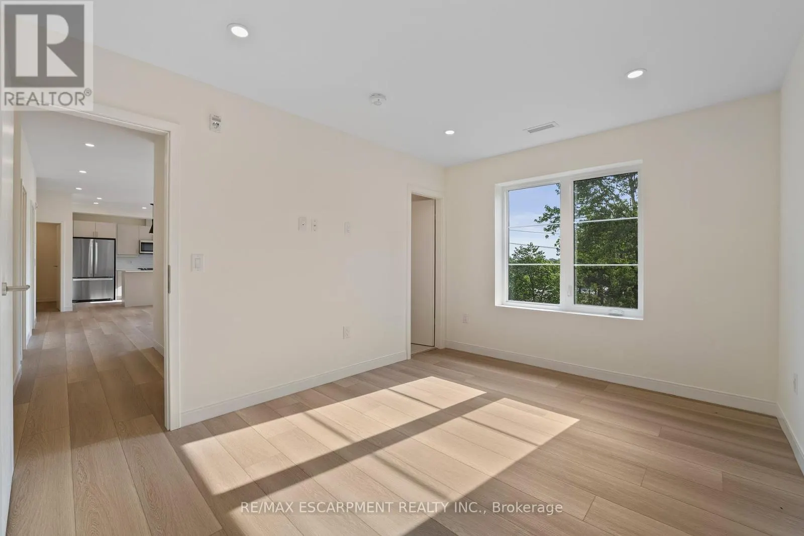309 - 123 LINCOLN STREET