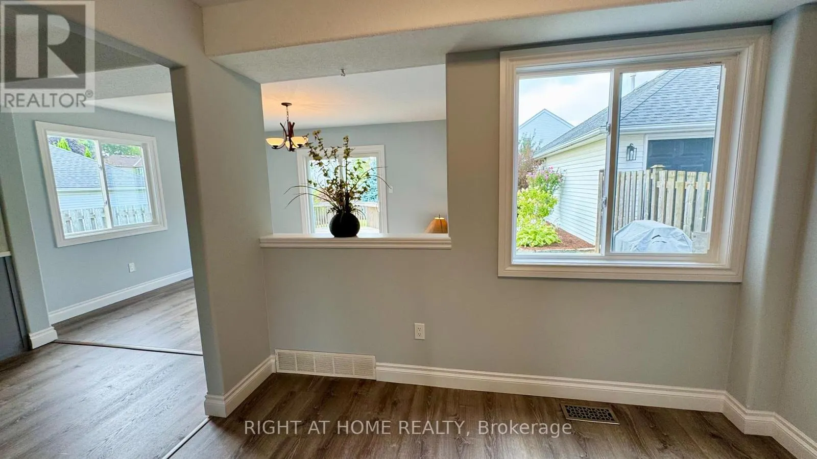 19 WINDFLOWER DRIVE