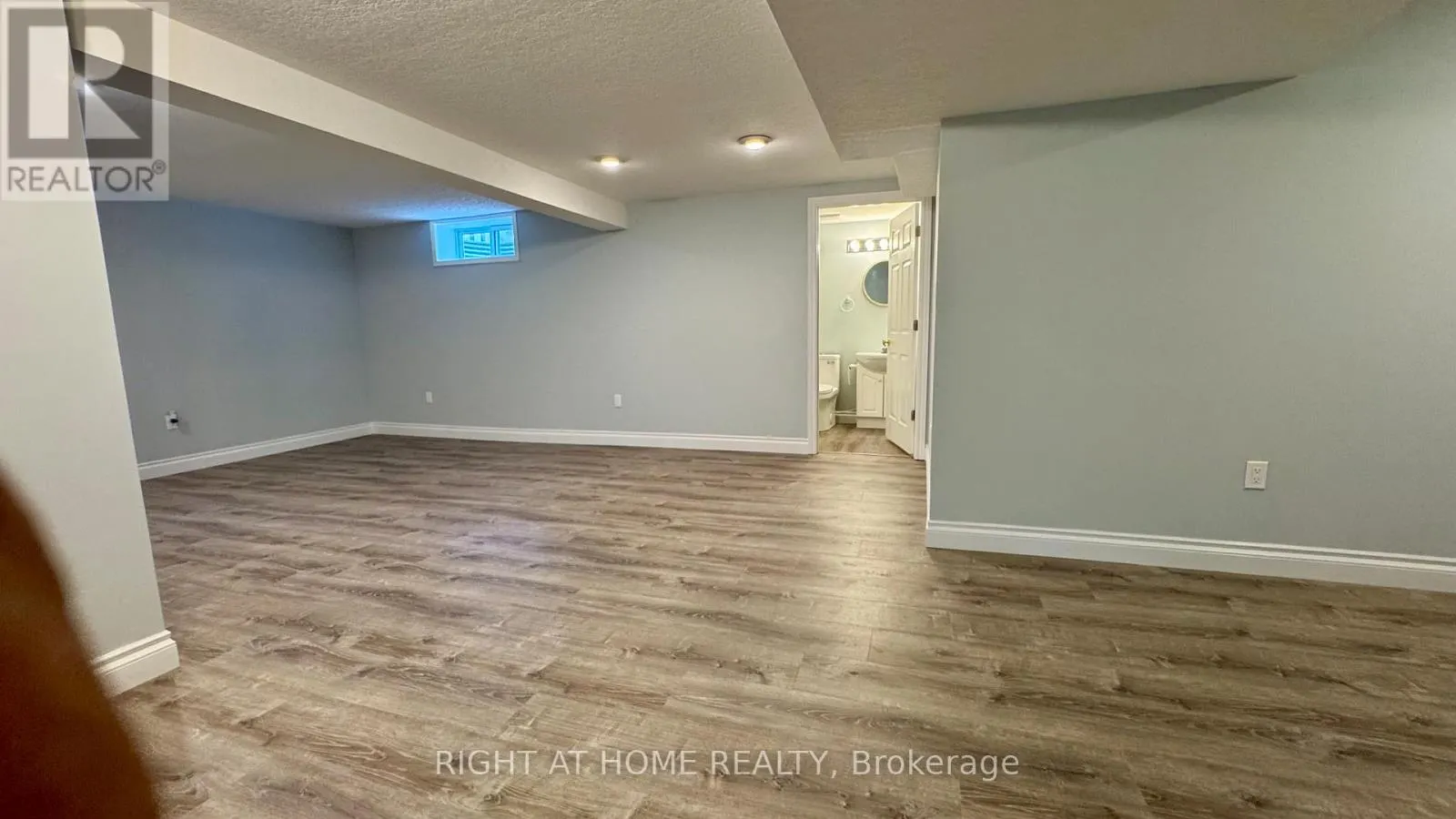 19 WINDFLOWER DRIVE