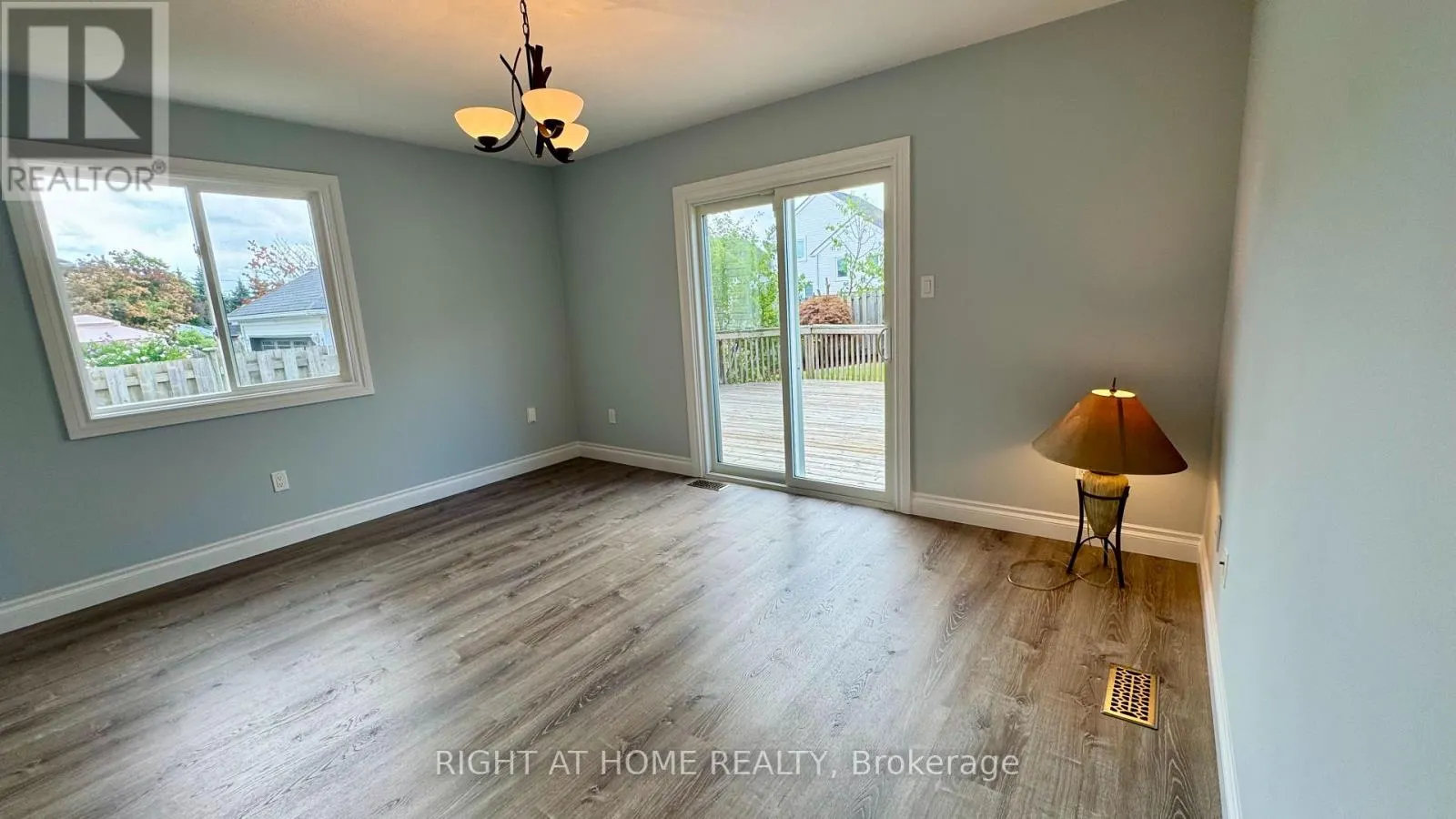 19 WINDFLOWER DRIVE