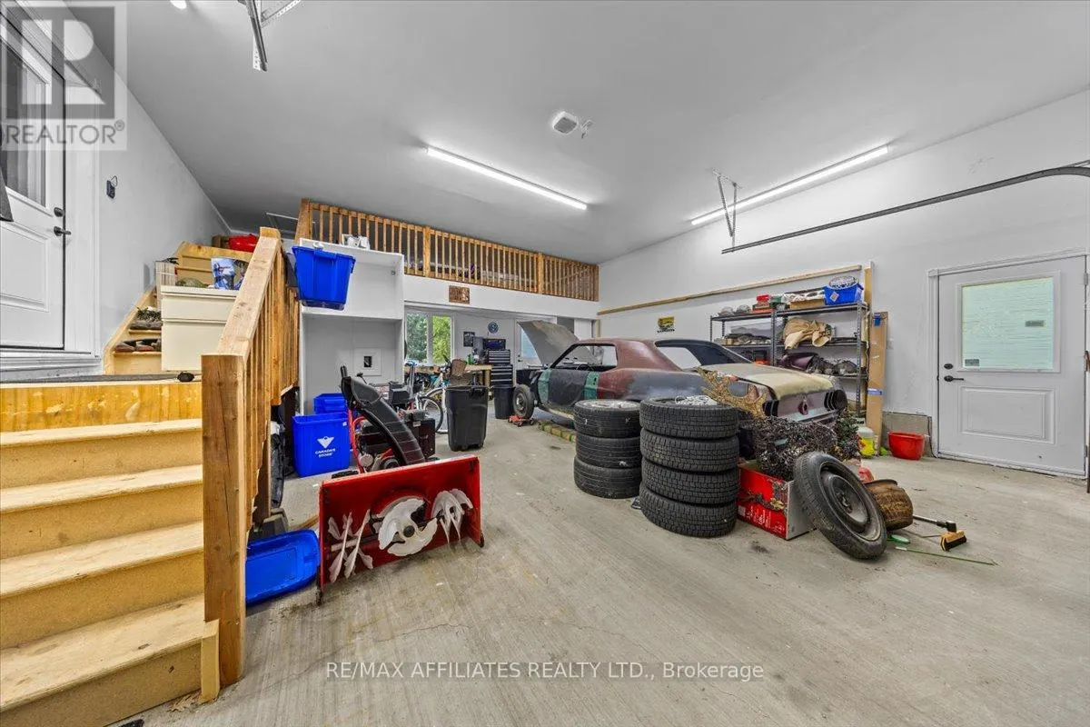 3 LONGTIN STREET
