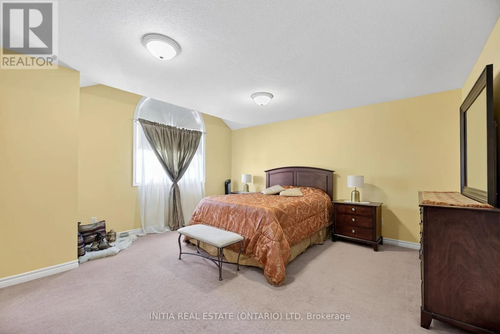 813 CAPULET LANE