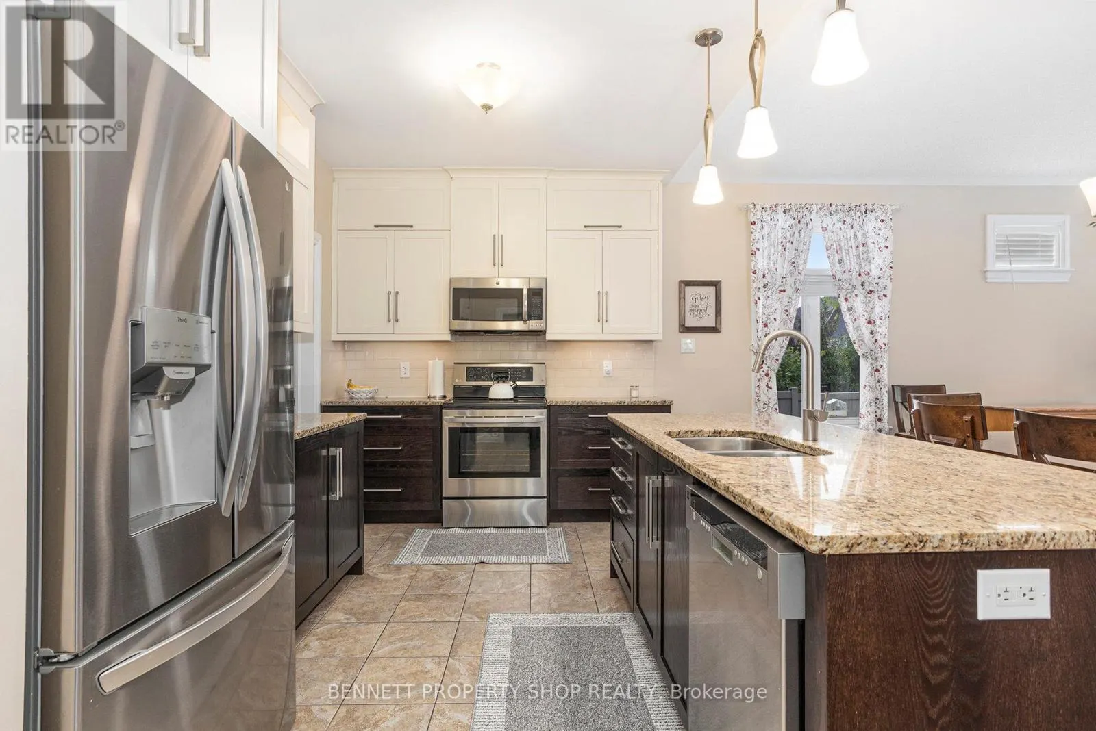 123 ELFIN GROVE