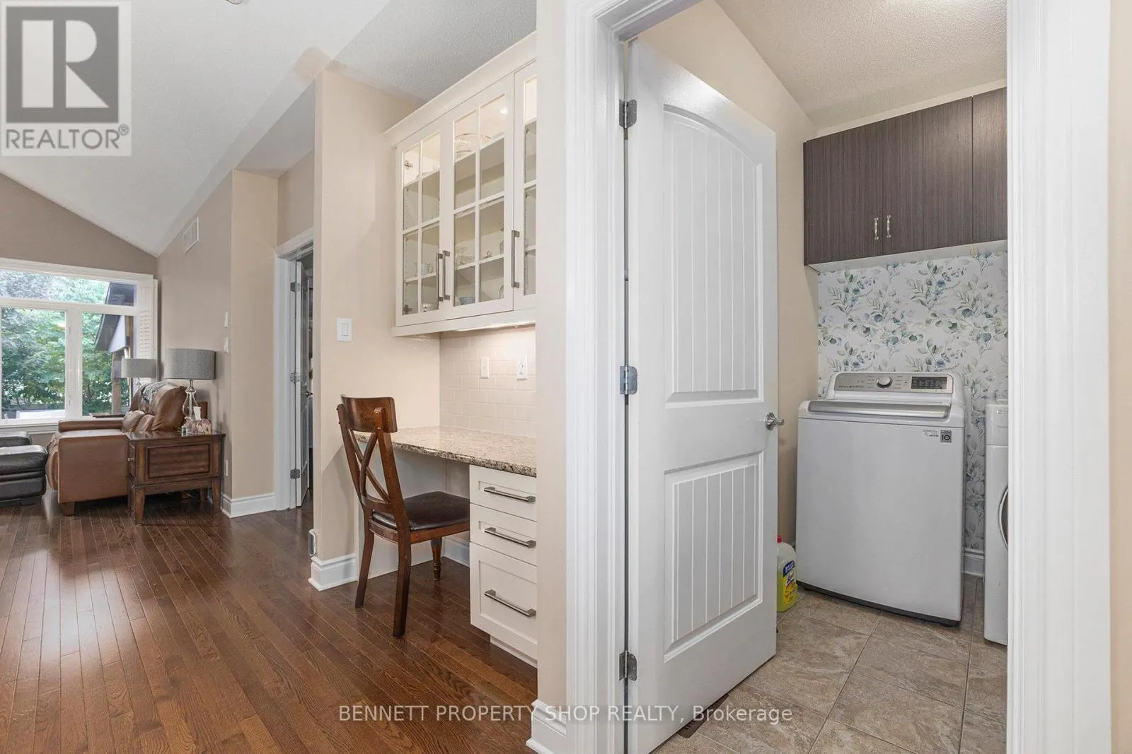 123 ELFIN GROVE