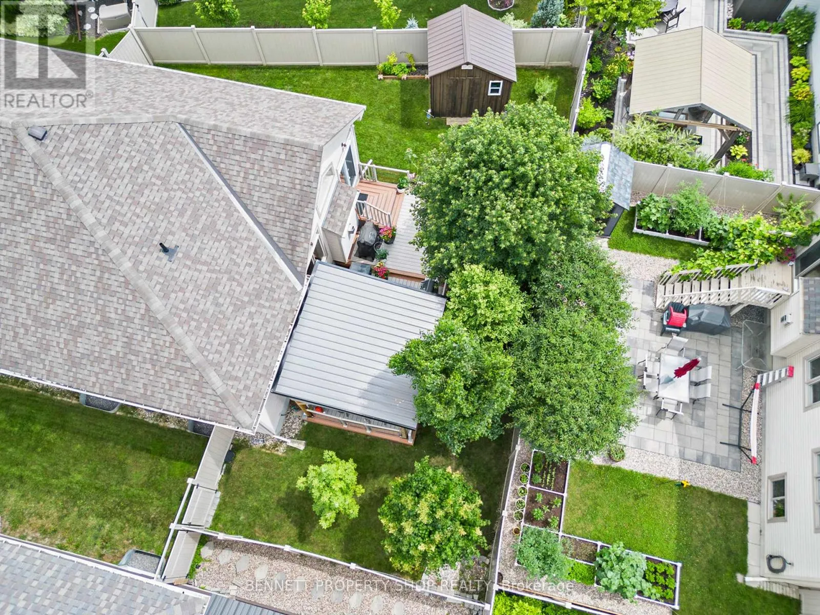 123 ELFIN GROVE