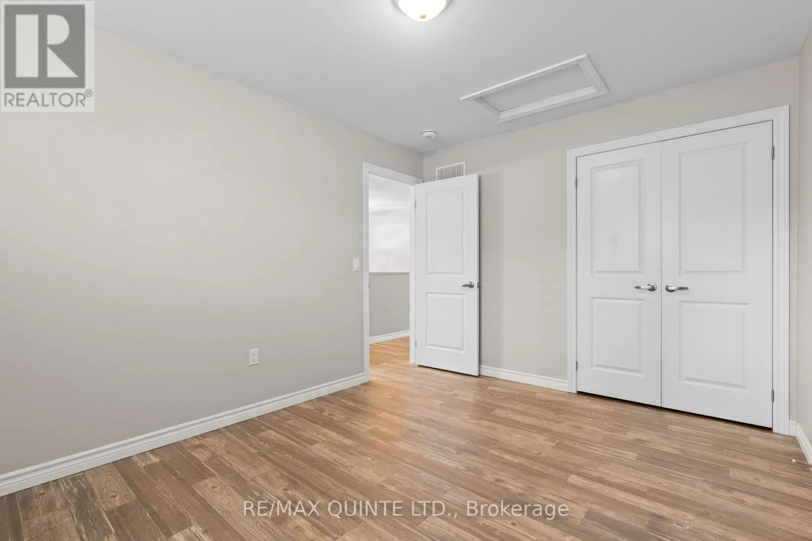 38 CANNIFTON ROAD N
