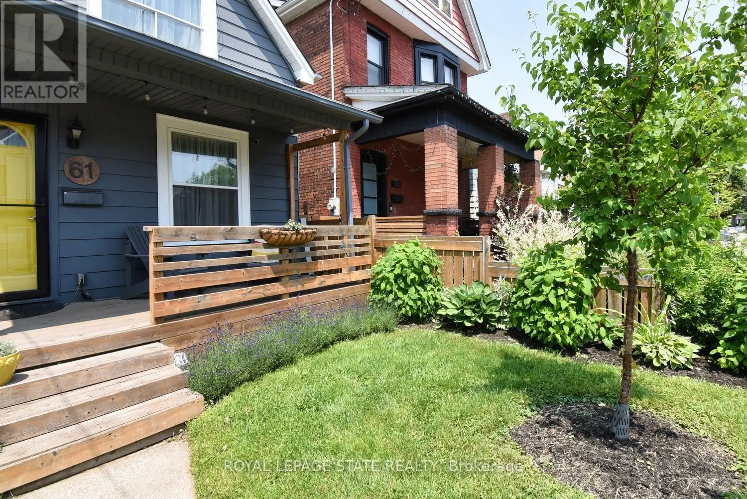 61 CHESTNUT AVENUE