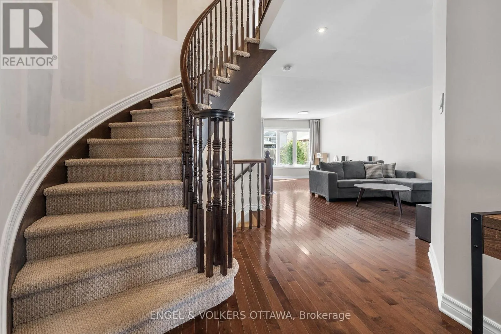 541 LANGELIER AVENUE