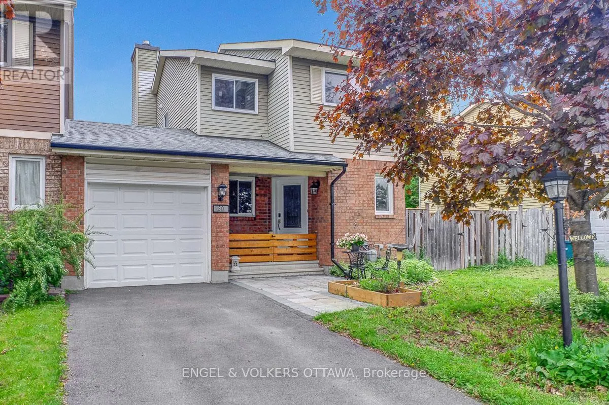 30 SOVEREIGN AVENUE