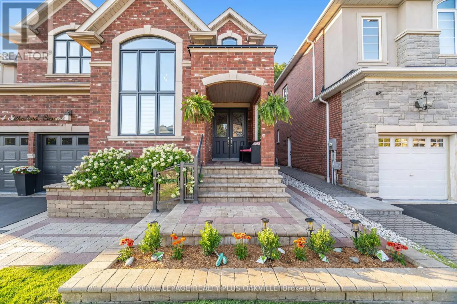 64 SUTHERLAND CRESCENT
