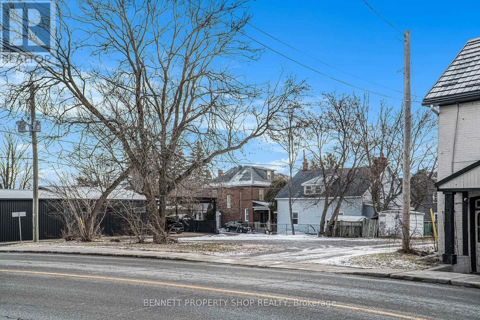 119 & 125 DANIEL STREET N