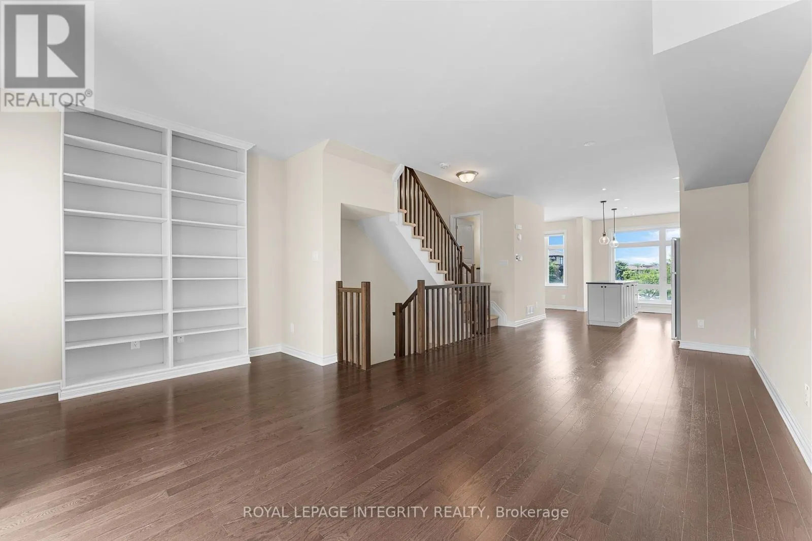 323 TWINFLOWER WAY