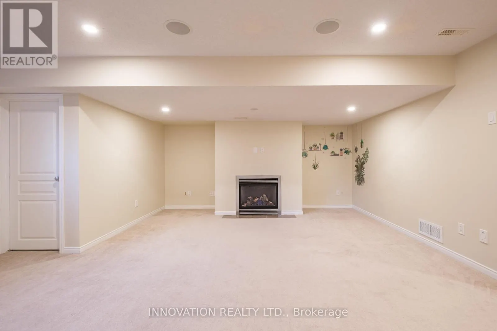1609 WESTHALL WAY N