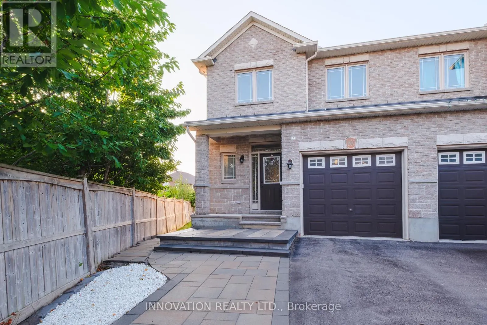 1609 WESTHALL WAY N