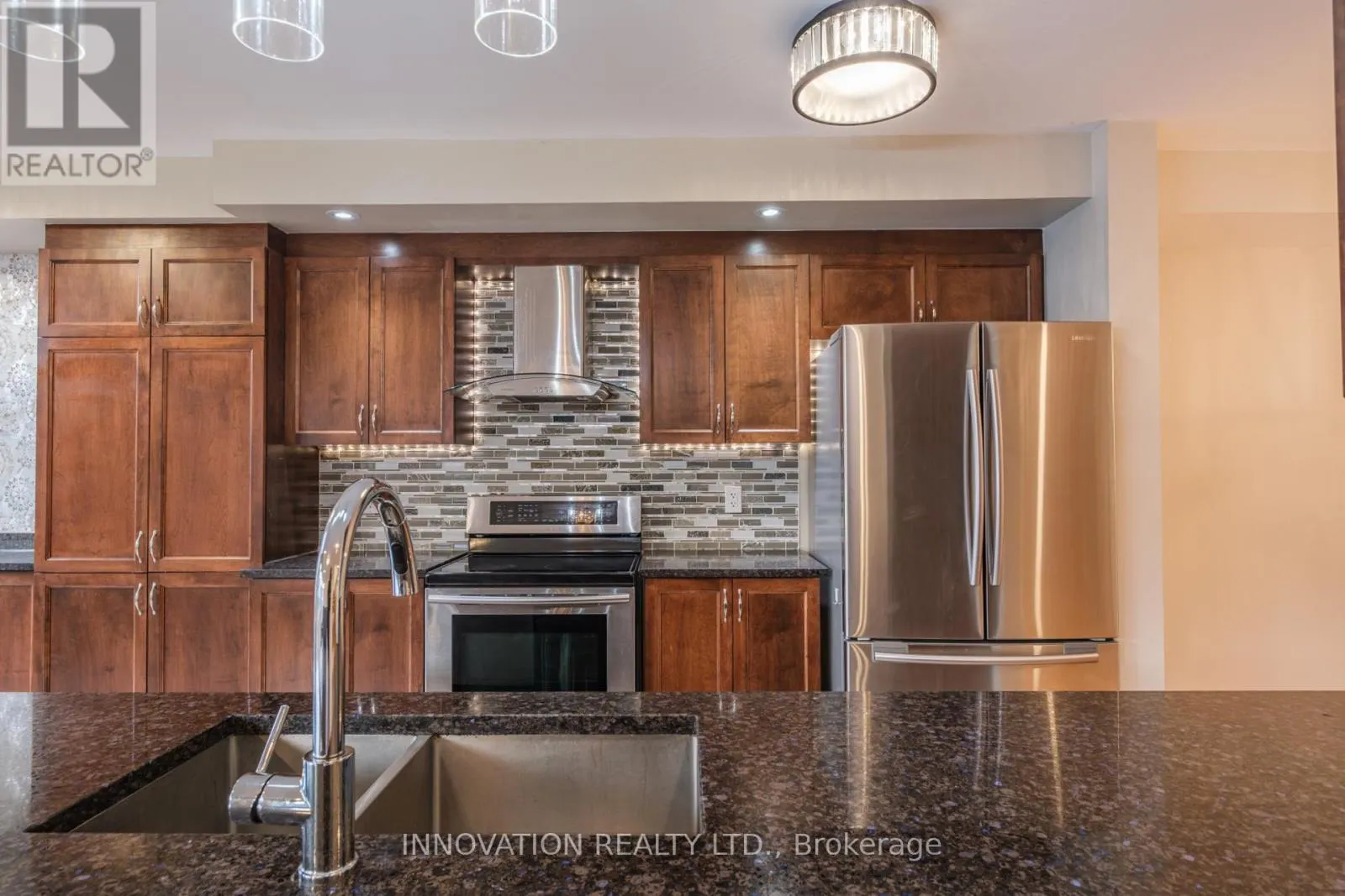 1609 WESTHALL WAY N