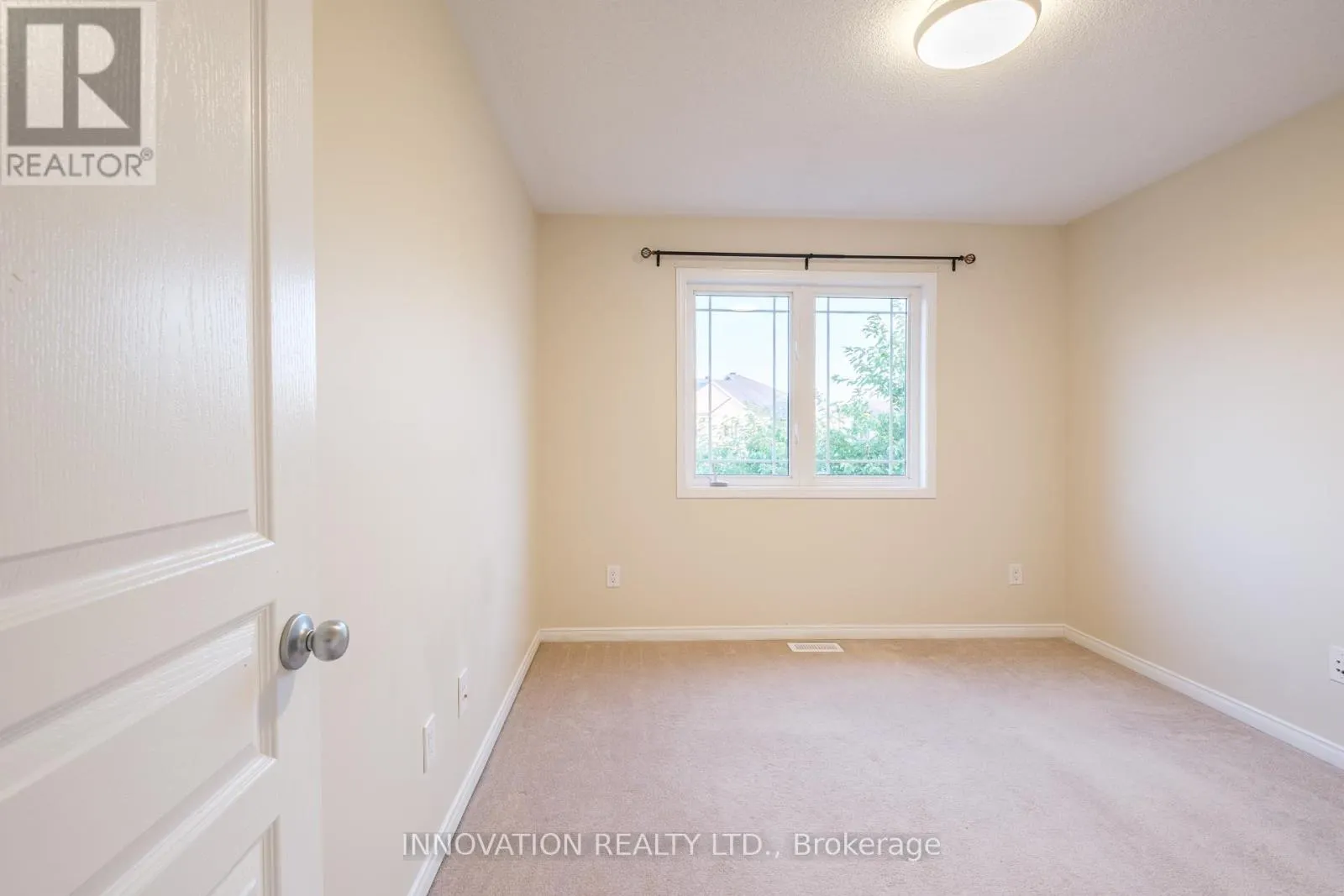 1609 WESTHALL WAY N