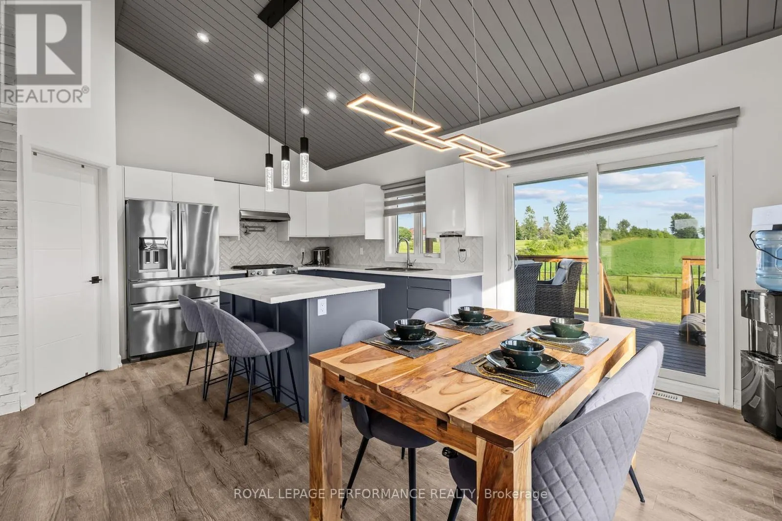 3348 BUREAU ROAD