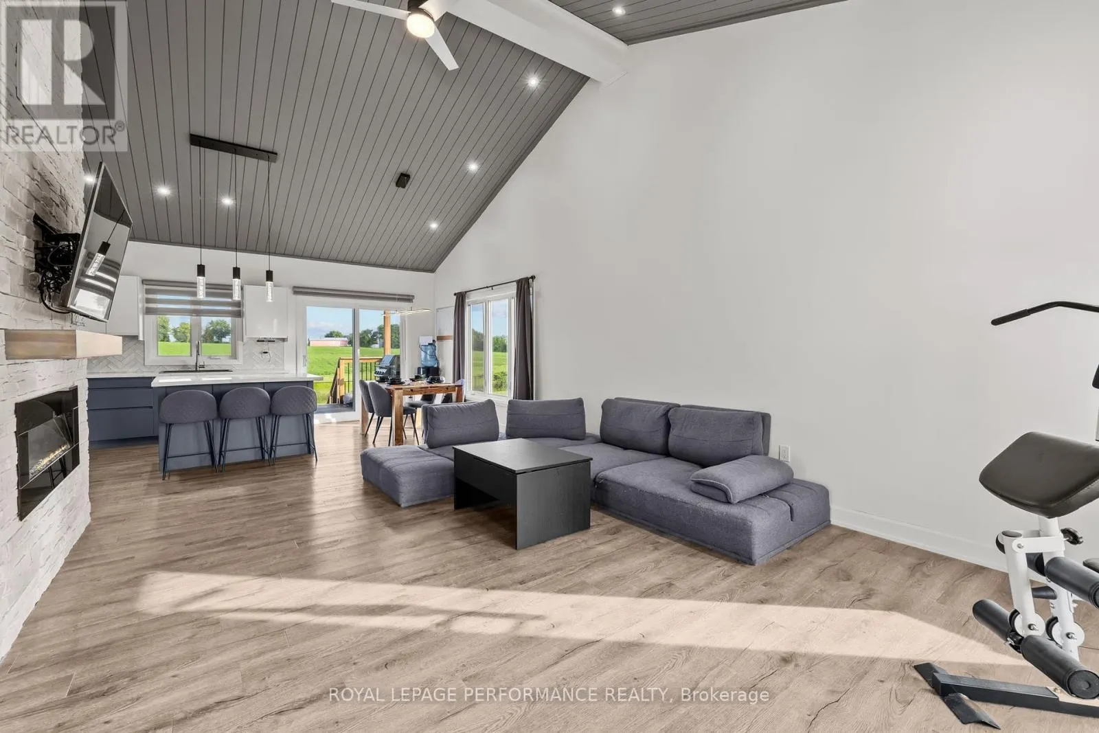 3348 BUREAU ROAD