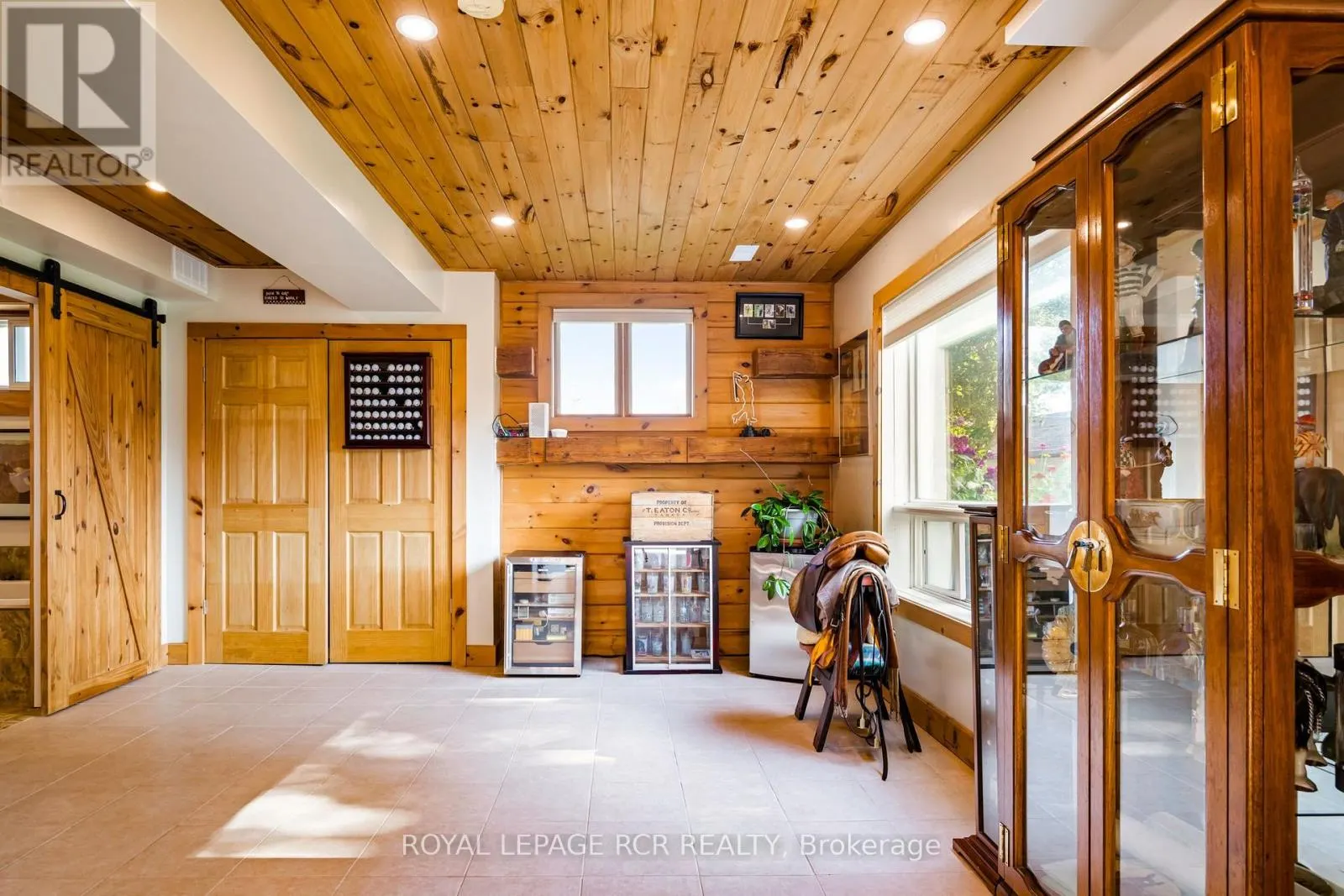 16 BARBOUR DRIVE