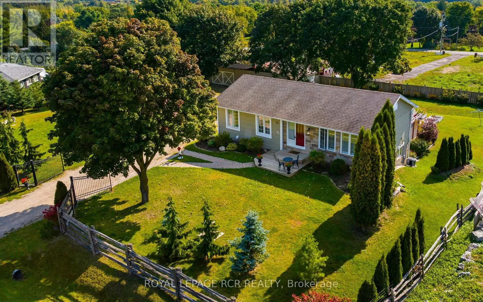 16 BARBOUR DRIVE