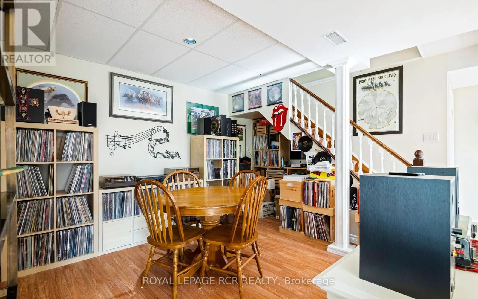 16 BARBOUR DRIVE