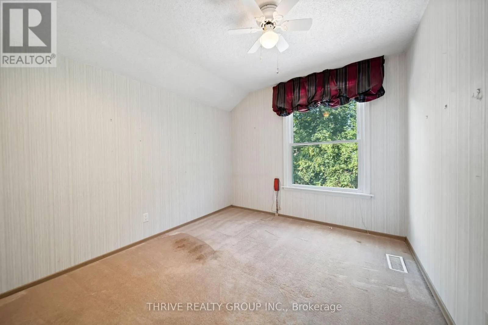 803 FARNHAM ROAD