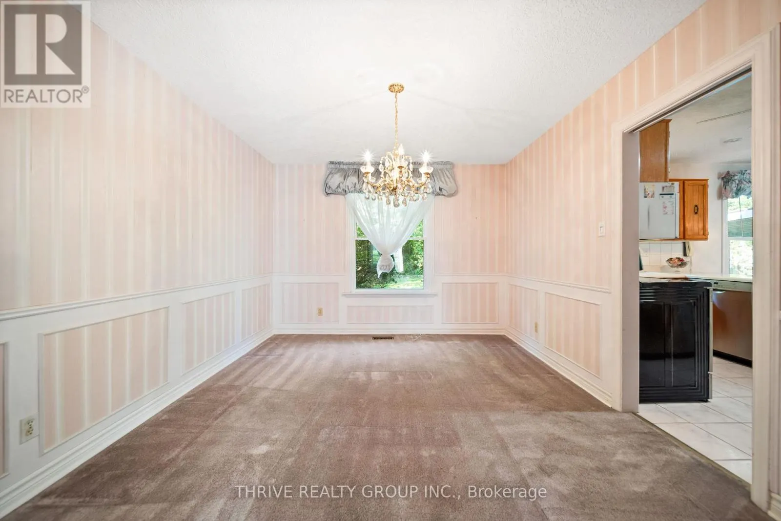 803 FARNHAM ROAD