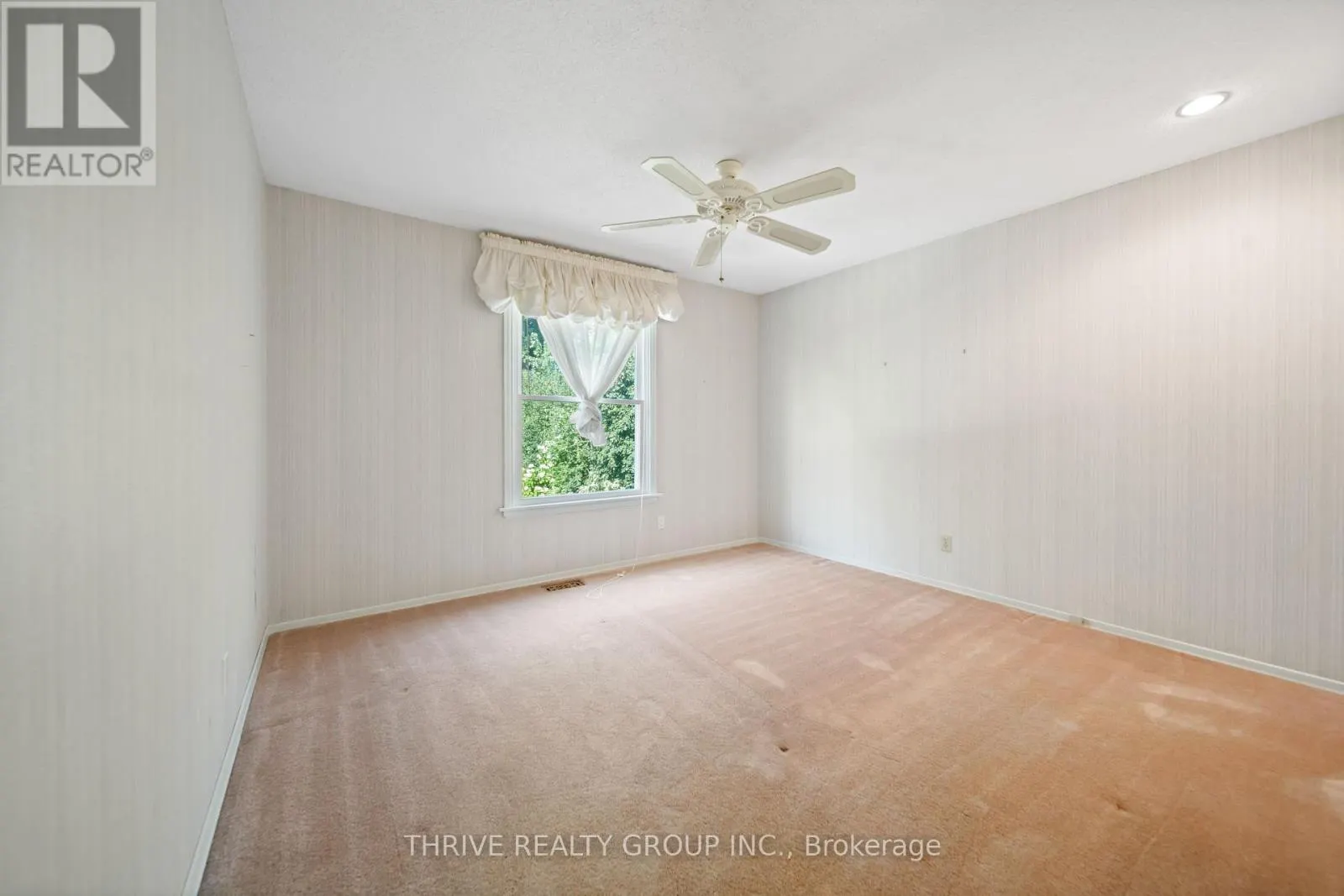 803 FARNHAM ROAD