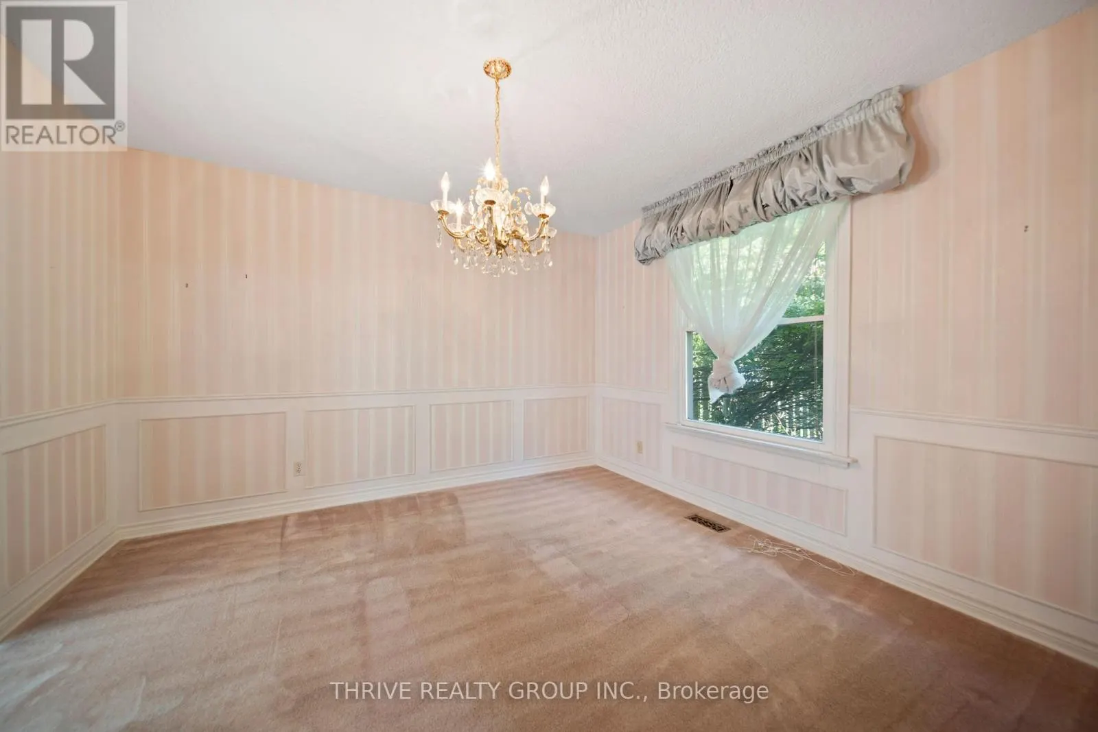 803 FARNHAM ROAD