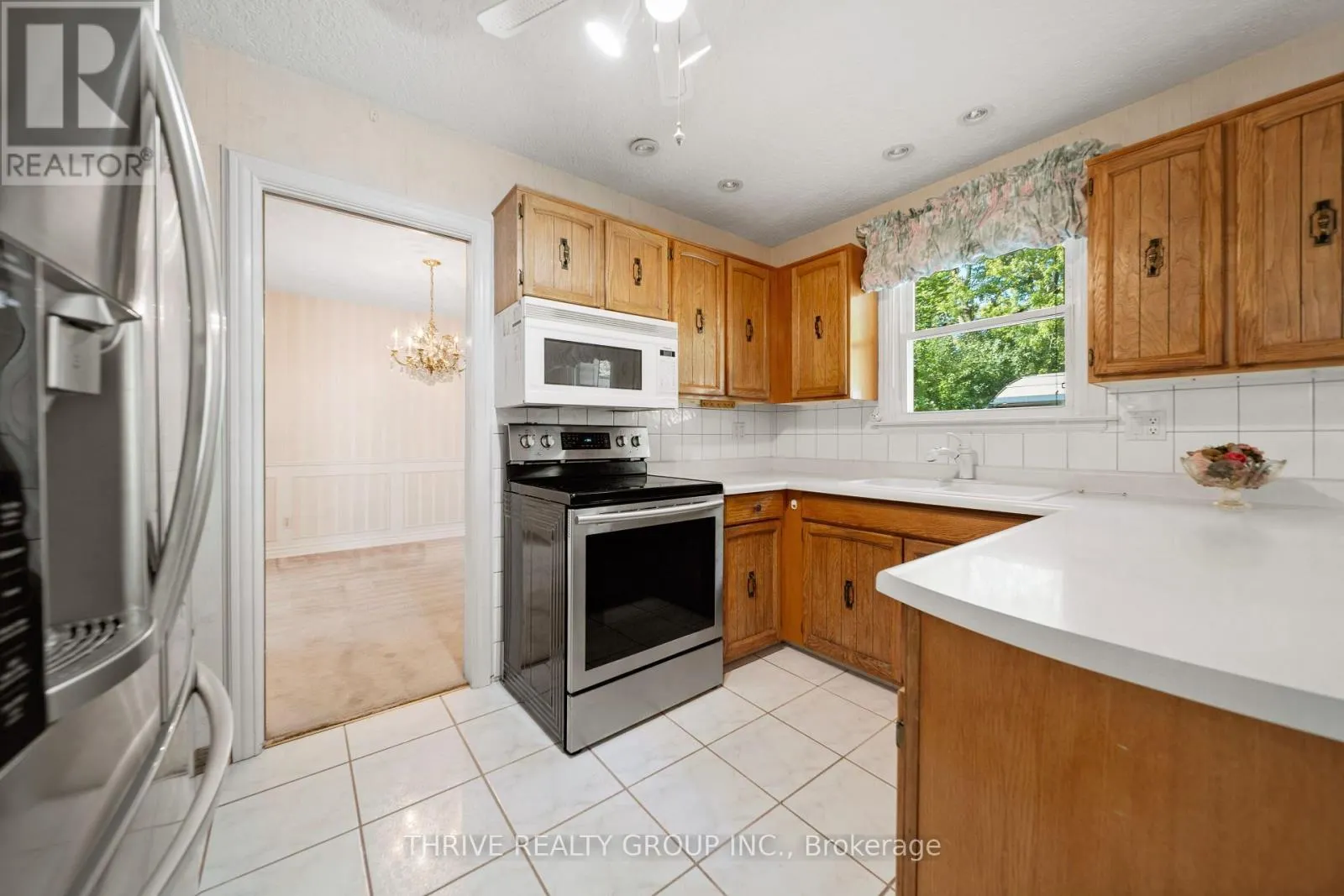 803 FARNHAM ROAD