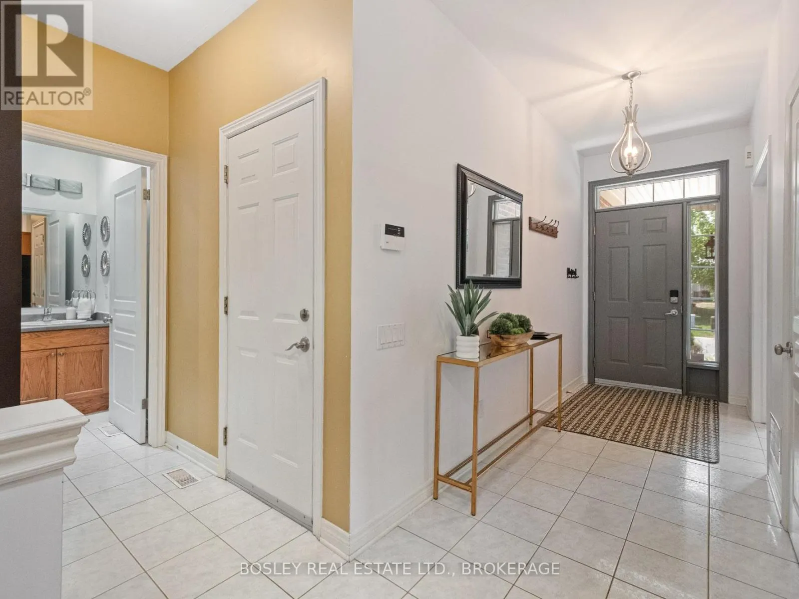 38 AARON TRAIL