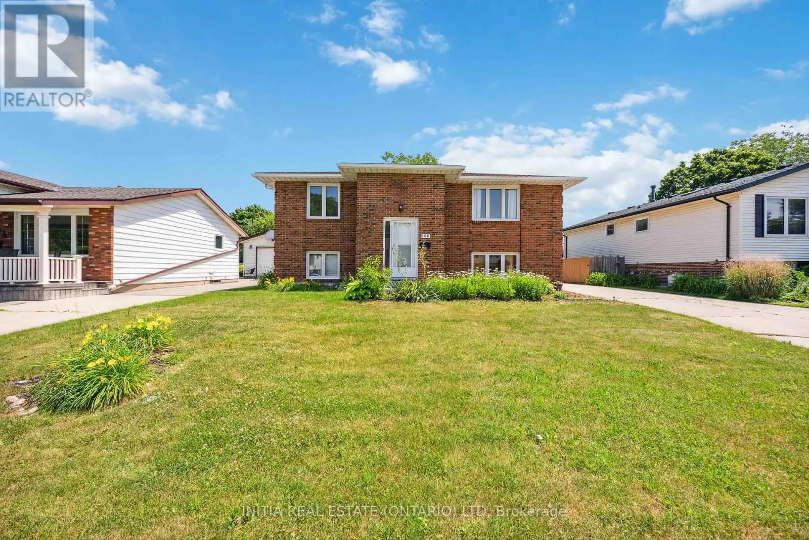 106 HASTINGS CRESCENT E