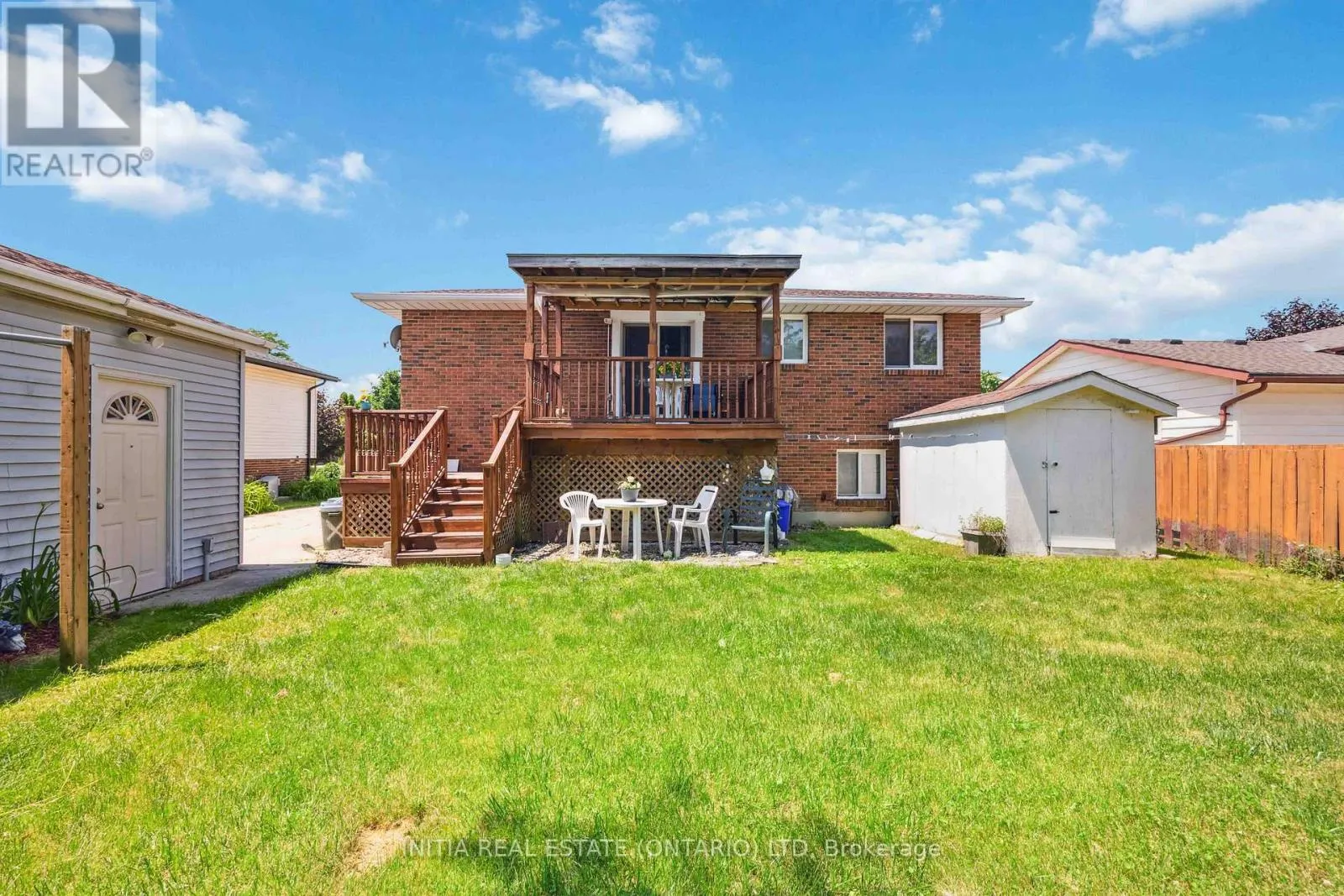 106 HASTINGS CRESCENT E