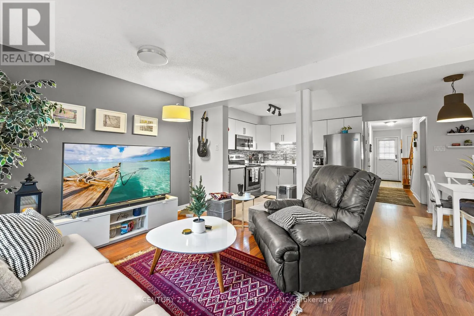 2 - 280 LIMERIDGE ROAD E