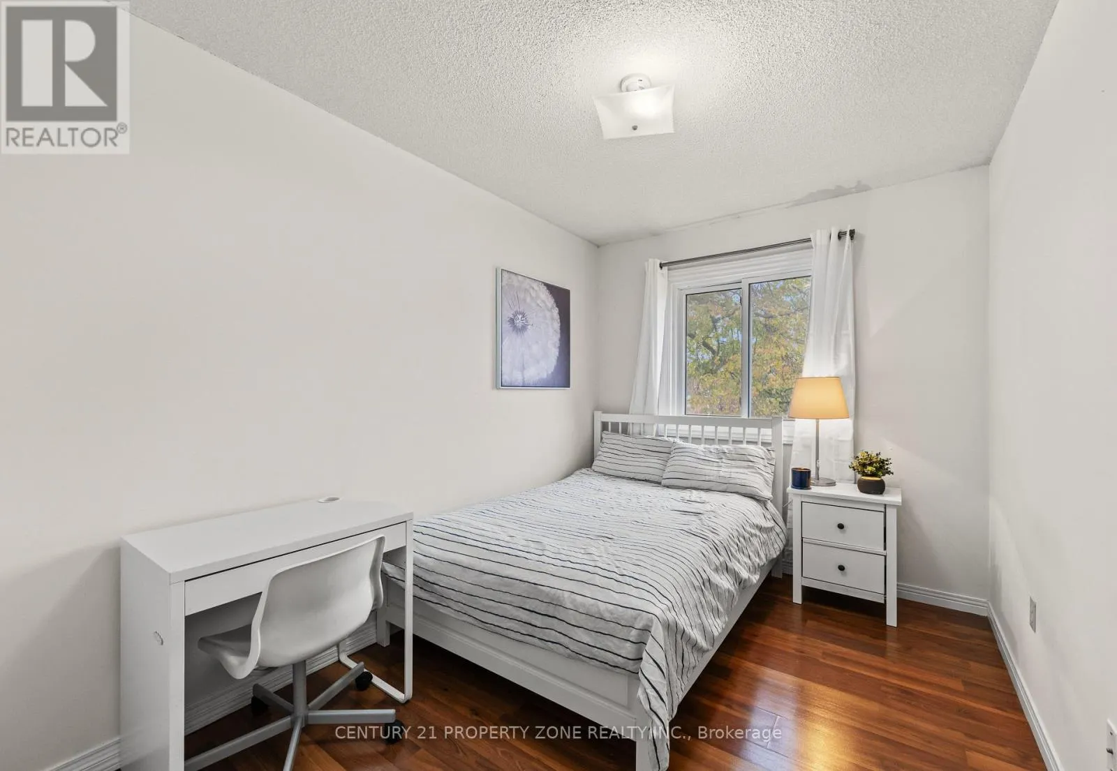 2 - 280 LIMERIDGE ROAD E